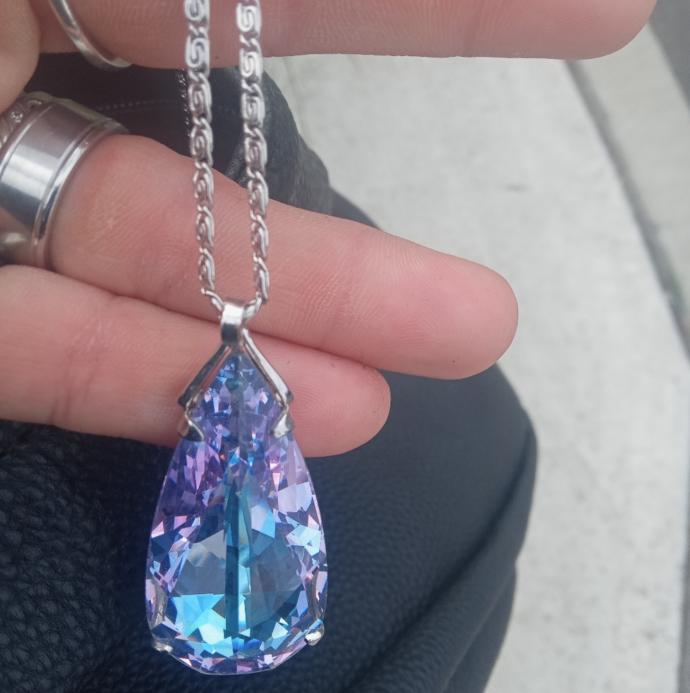 Swarovski pendant necklace